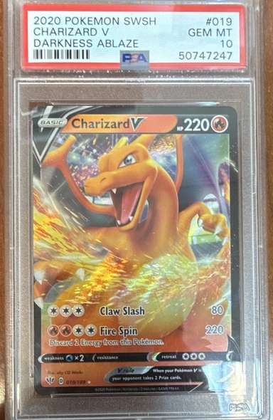 Charizard V