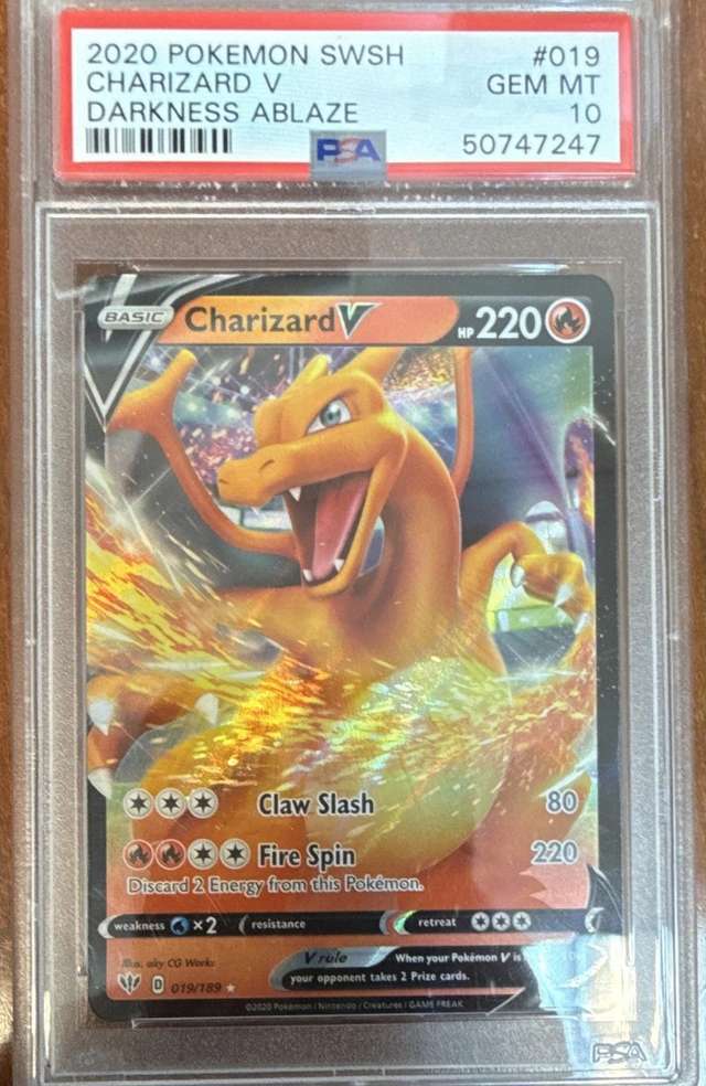 Charizard V