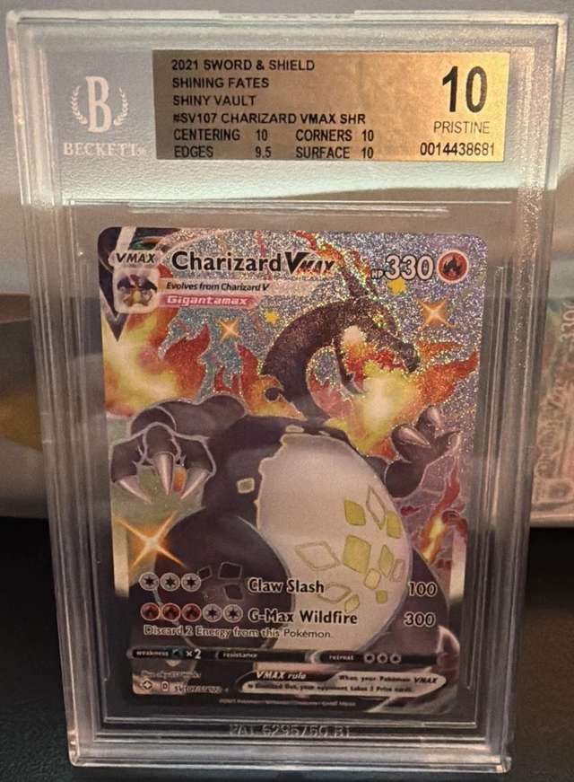 Charizard VMAX
