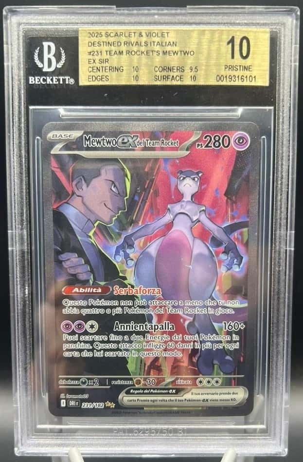 Team Rocket's Mewtwo EX SIR