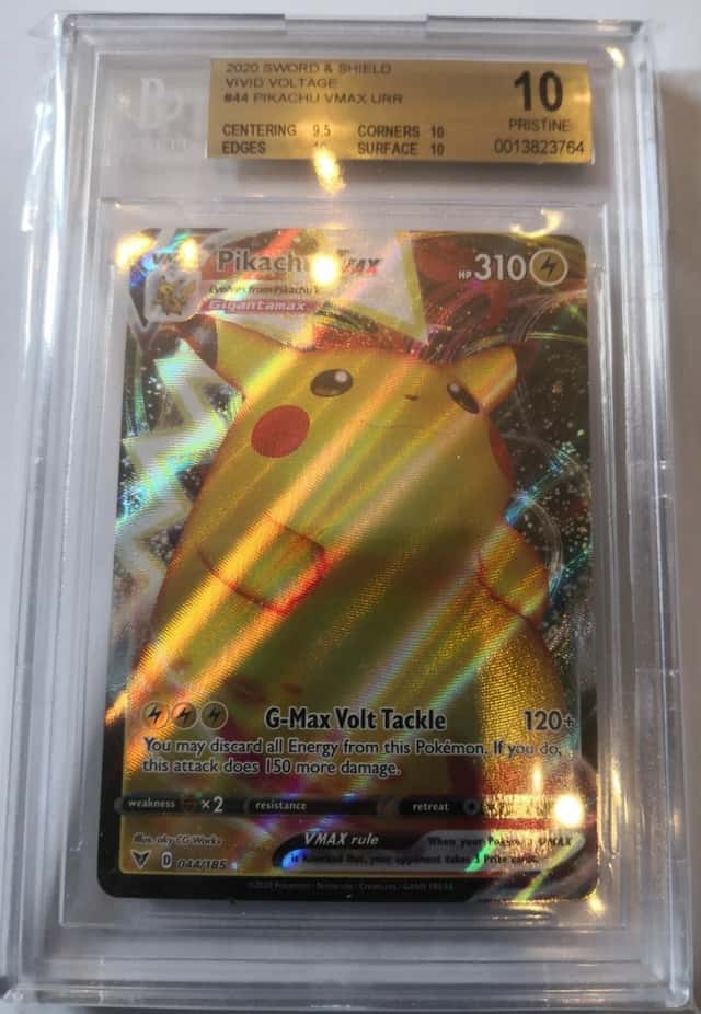Pikachu VMAX