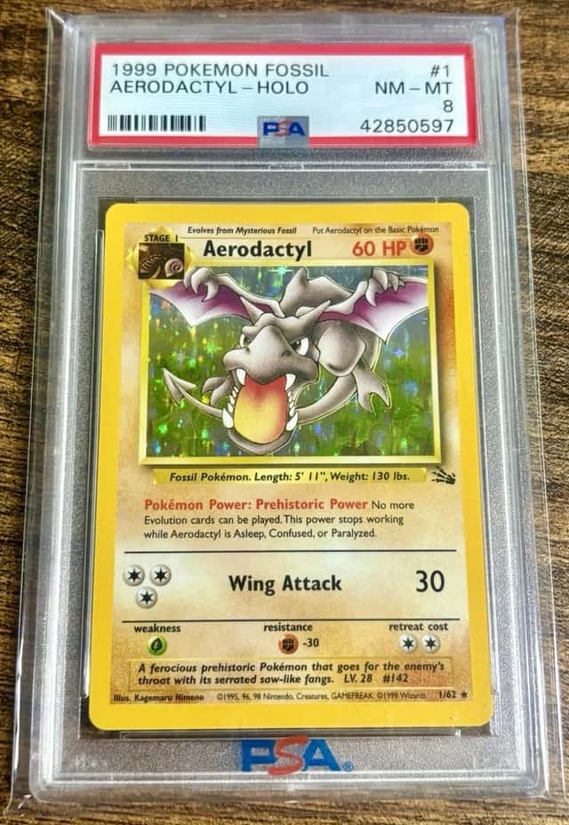 1999 POKEMON FOSSIL #1 AERODACTYL-HOLO PSA 8