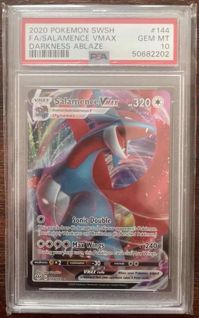 Salamence VMAX