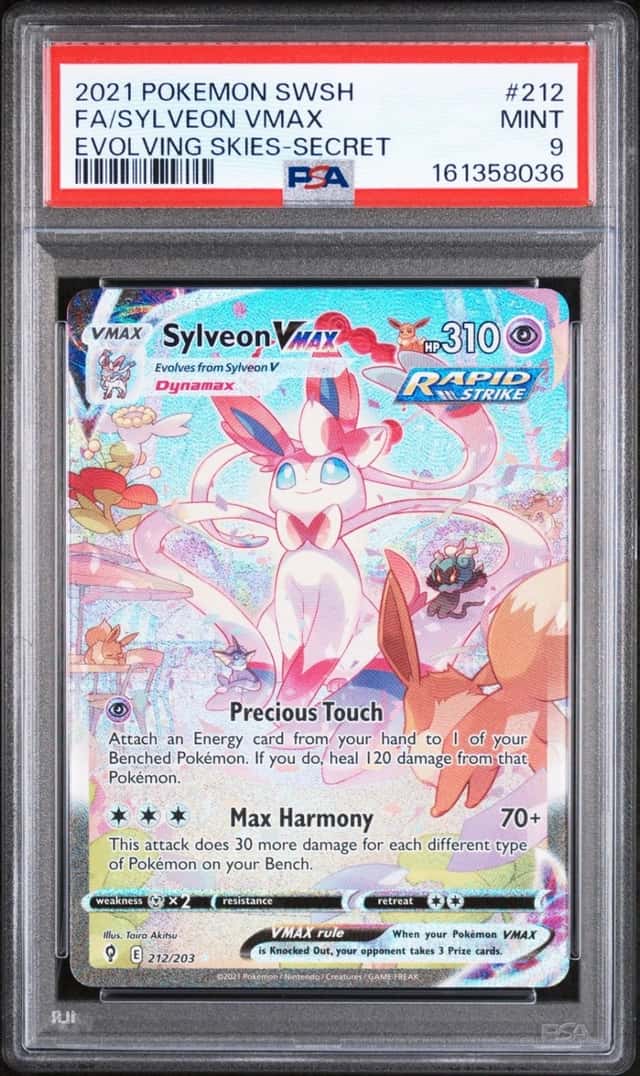 Sylveon VMAX