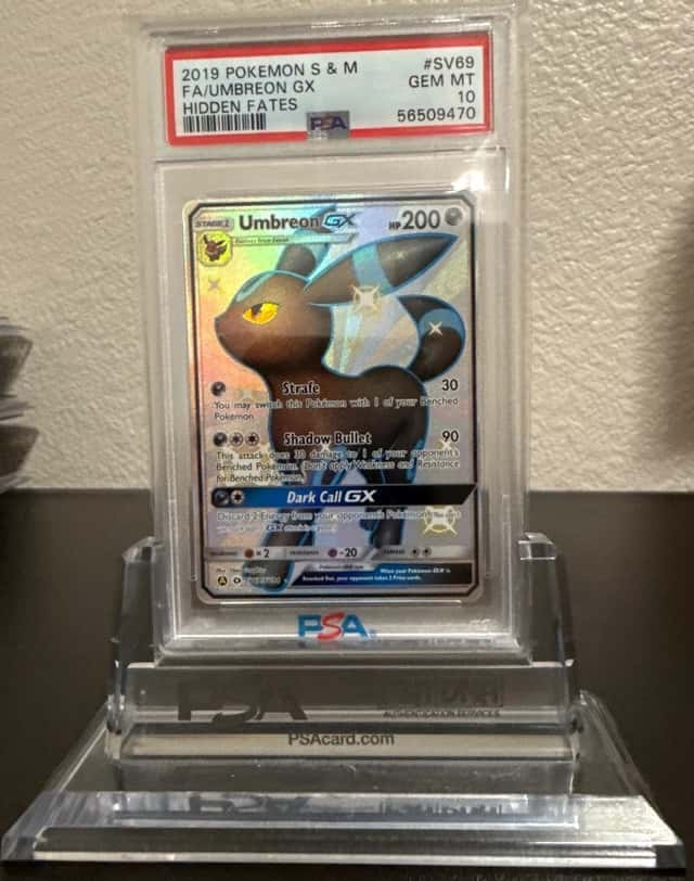 2019 POKEMON SUN & MOON HIDDEN FATES #SV69 FULL ART/UMBREON GX PSA 10