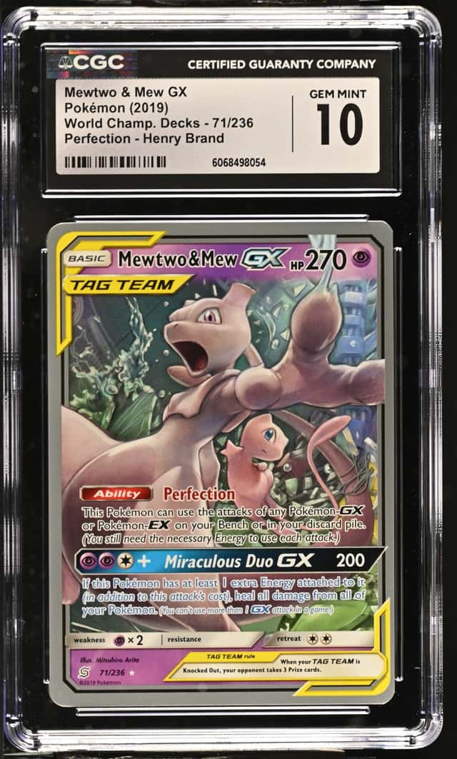 Mewtwo & Mew GX
