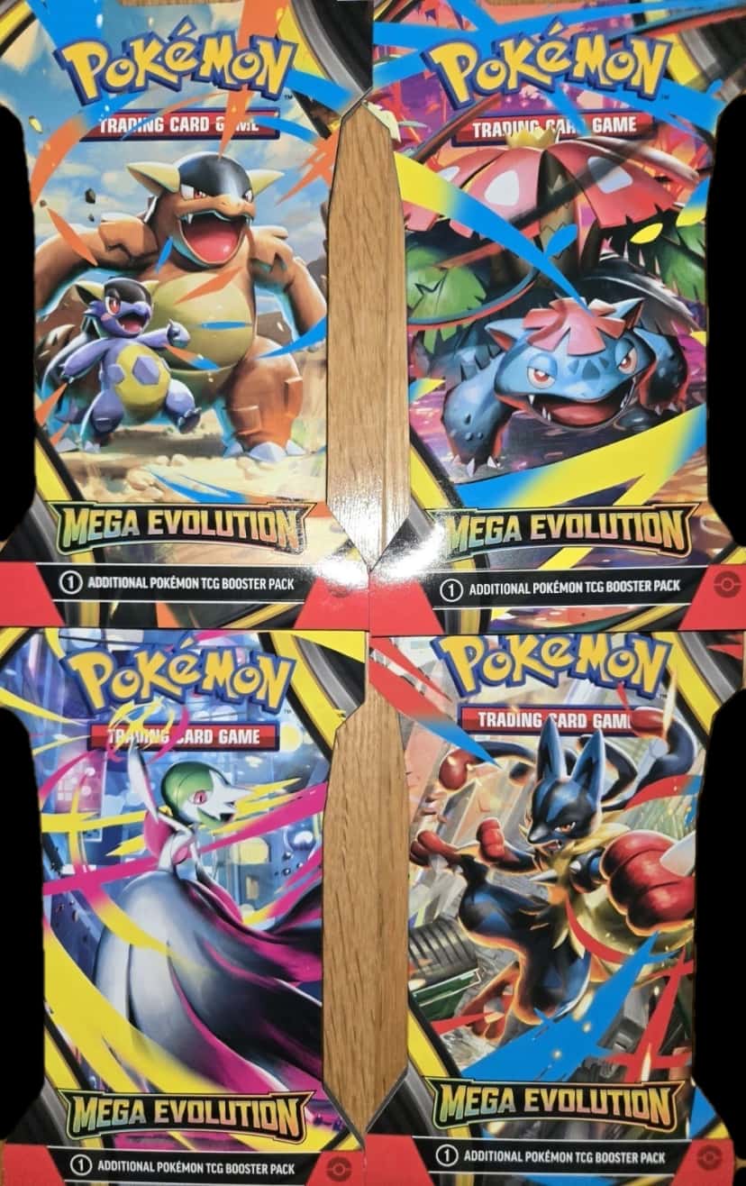 Base Set Sleeved blister multipack