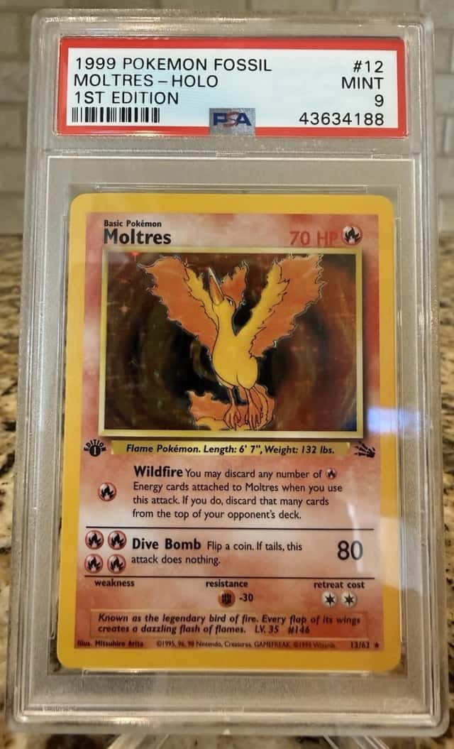 1999 POKEMON FOSSIL 1ST EDITION #12 MOLTRES-HOLO PSA 9