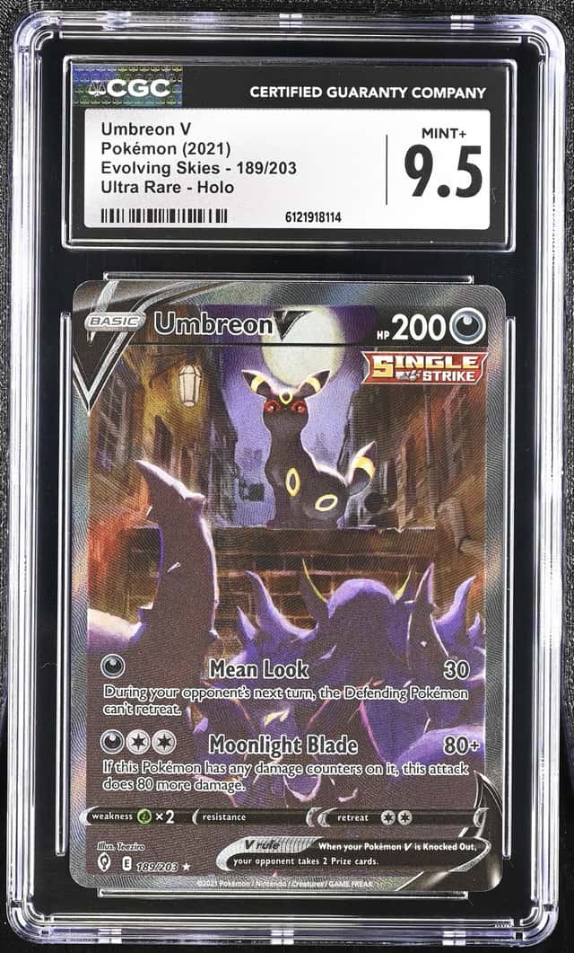 2021 Pokemon SWSH07: Evolving Skies Umbreon V CGC 9.5 #189/203 Ultra Rare