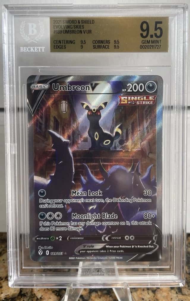 Umbreon V #189/203 Pokemon SWSH Evolving Skies Full Art Rare - BGS 9.5 Gem Mint