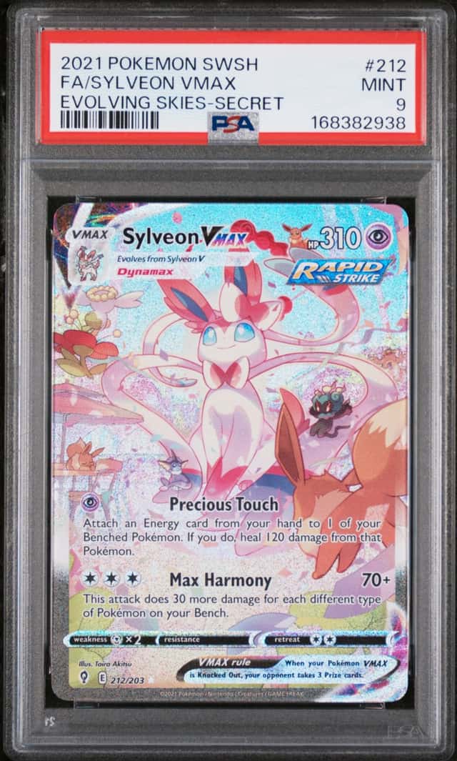 Sylveon VMAX