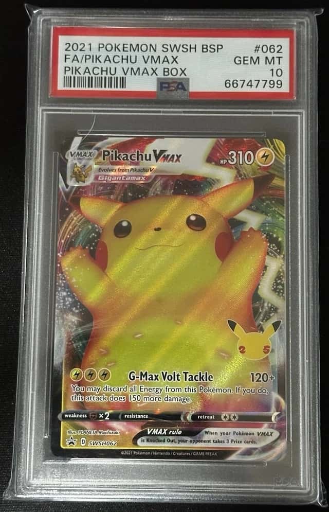 Pikachu VMAX