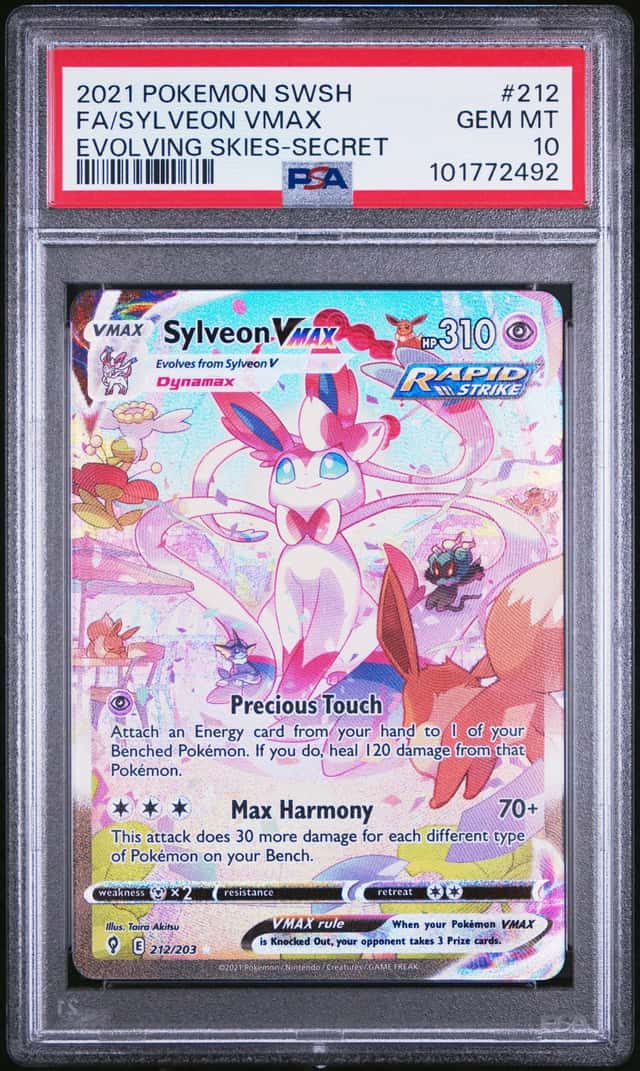 Sylveon VMAX