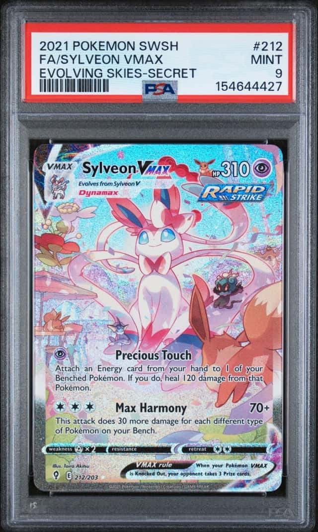 Sylveon VMAX