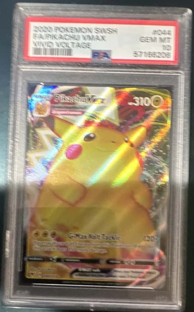 Pikachu VMAX