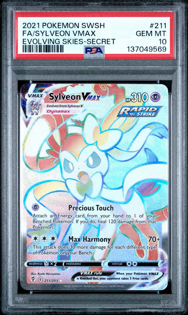 Sylveon VMAX