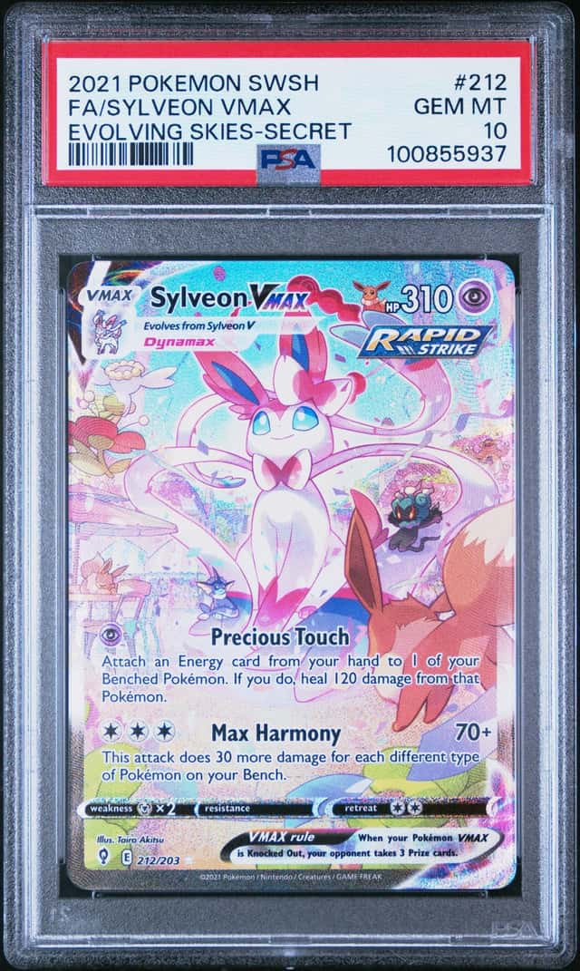 2021 Pokemon Sword and Shield Evolving Skies Secret Rare Sylveon Vmax #212