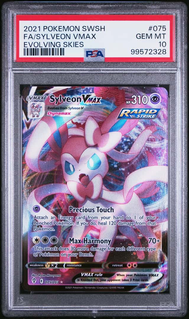 Sylveon VMAX