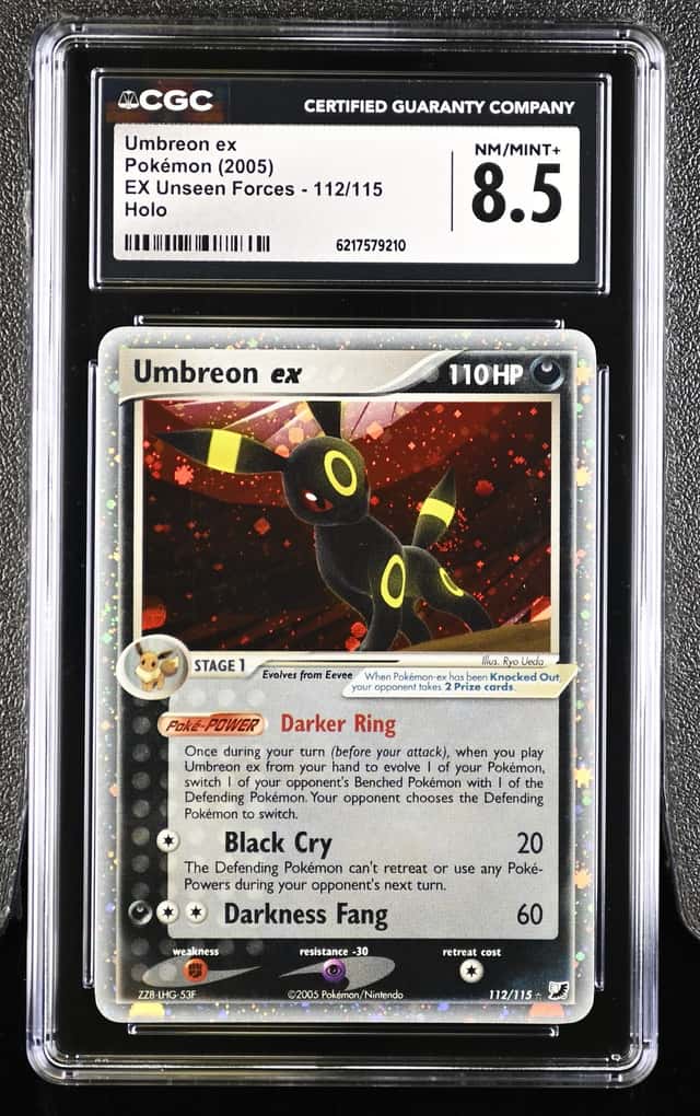 2005 Pokemon EX Unseen Forces Umbreon Holo #112/115 CGC 8.5