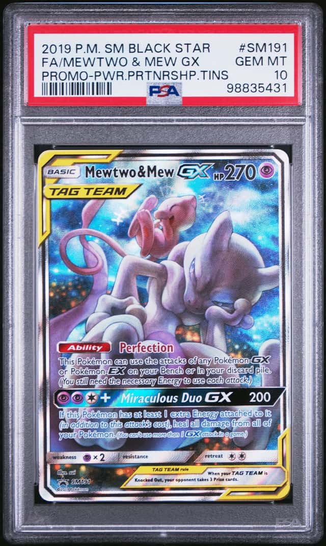 Mewtwo & Mew GX
