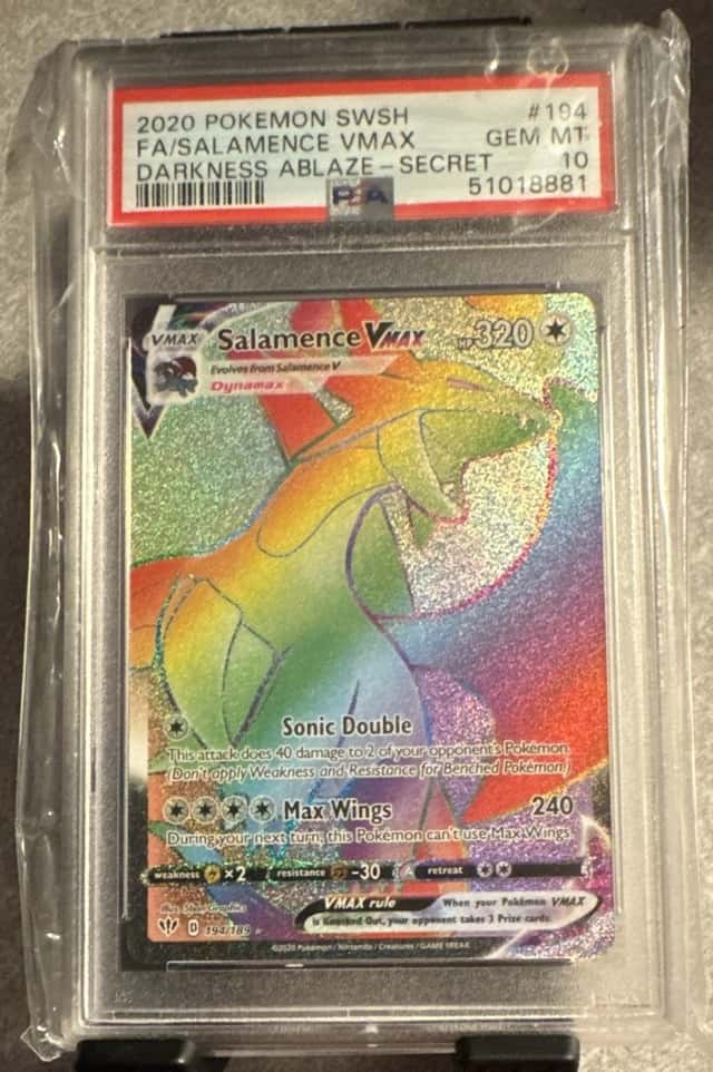 Salamence VMAX