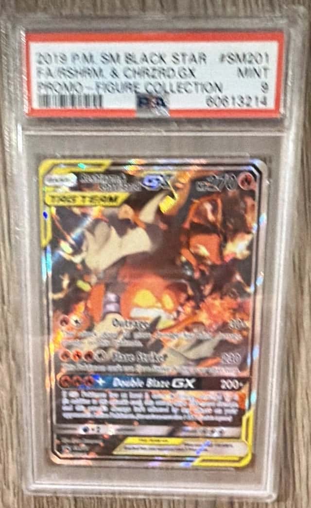 Reshiram & Charizard GX