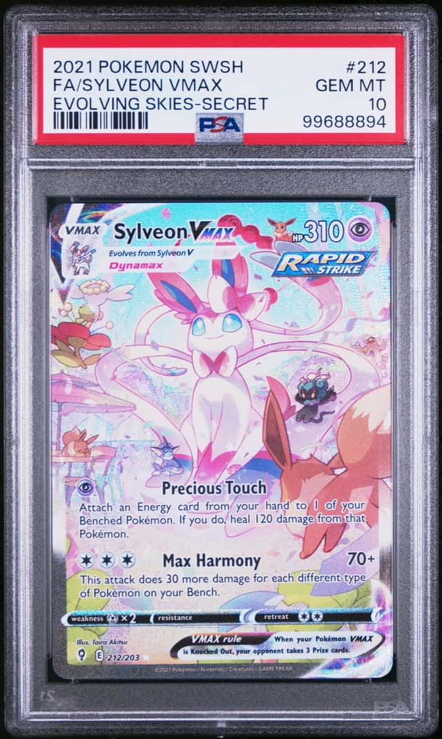 Sylveon VMAX