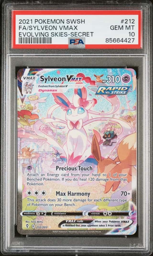 Sylveon VMAX