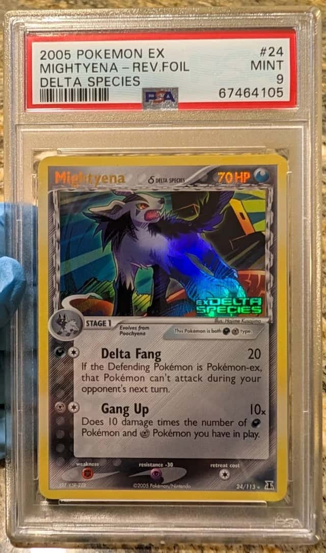 Mightyena Δ