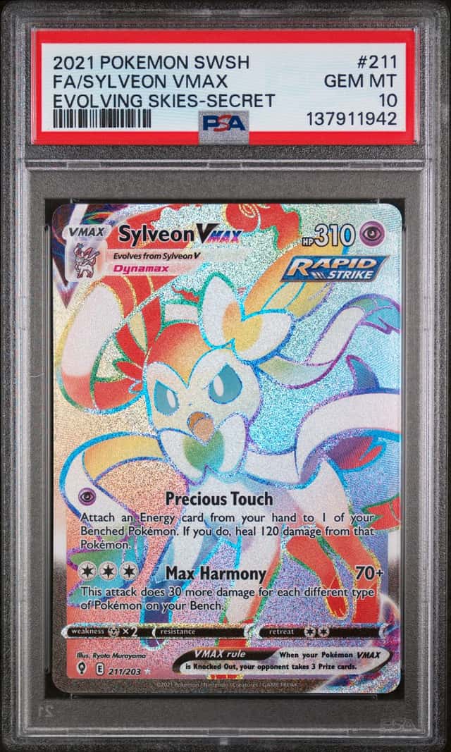 Sylveon VMAX