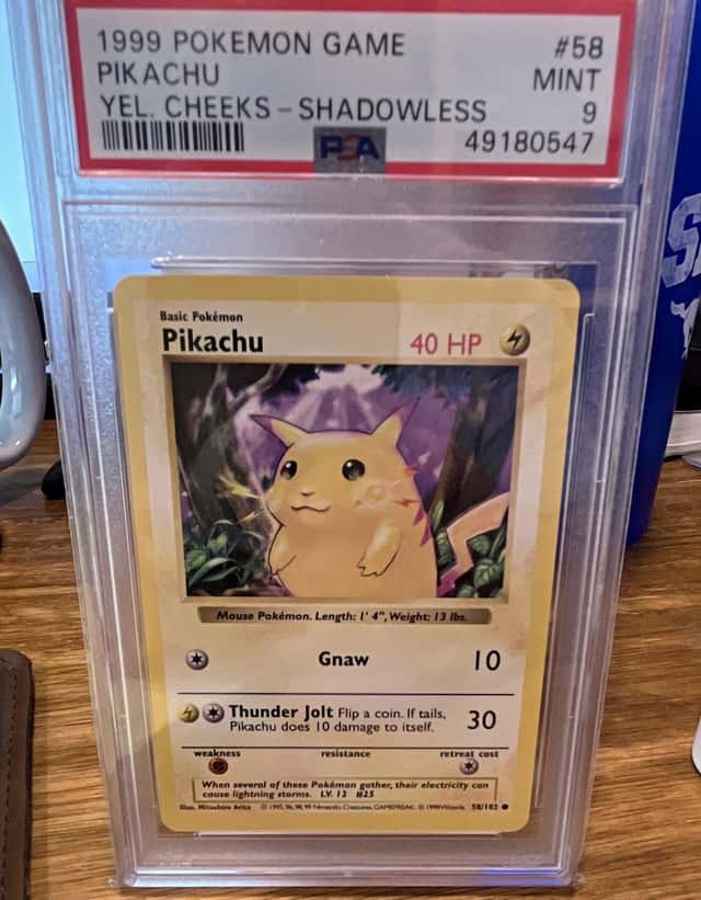 The Pokémon Company Pokémon TCG Pikachu 058/102 Shadowless Yellow Cheeks