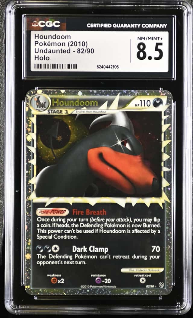 2010 Pokemon Undaunted #82 Houndoom Holo CGC 8.5 NM-MT+