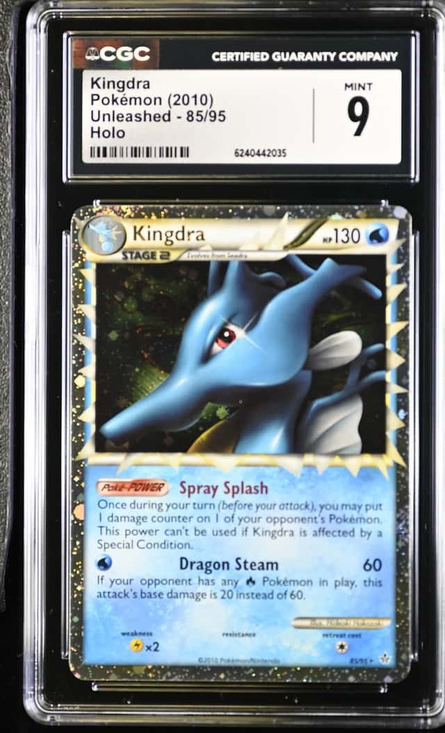2010 Pokemon Unleashed #85 Kingdra Holo CGC 9 MINT