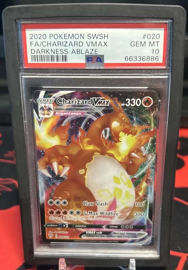 Charizard VMAX