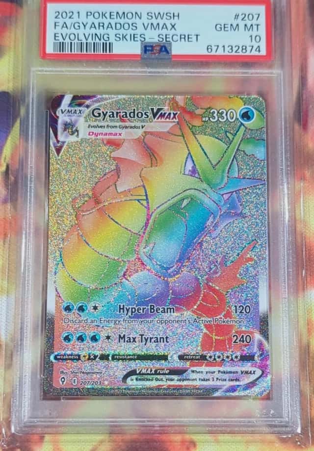 Gyarados VMAX