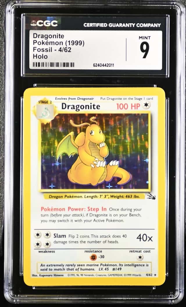 1999 Pokemon Fossil #4 Dragonite Holo CGC 9 MINT