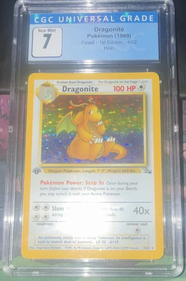Dragonite Fossil 1st Edition Holo Rare #4/62 CGC 7 English Pokémon TCG