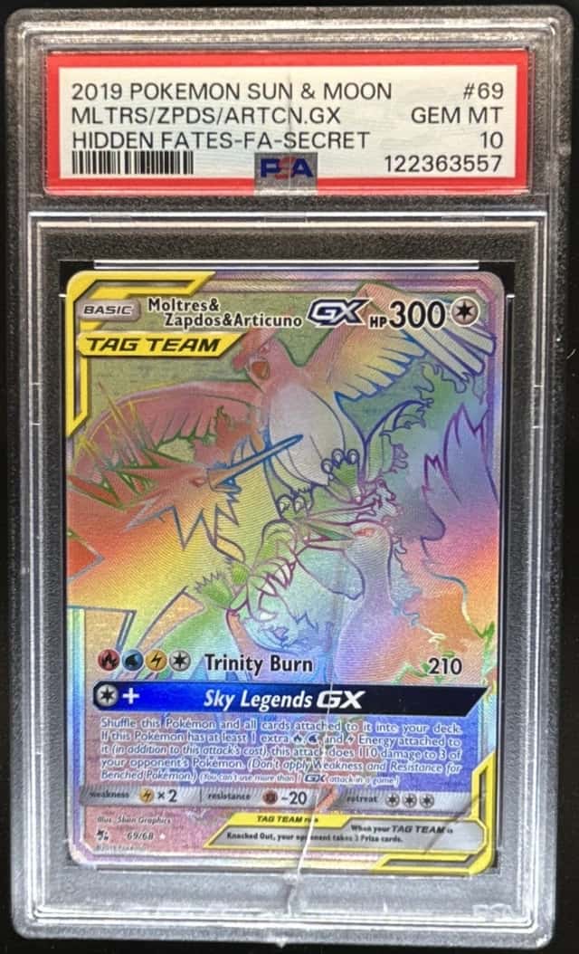 Pokemon SM Hidden Fates Moltres Zapdos Articuno Tag Team #69/68 PSA 10 Cracked