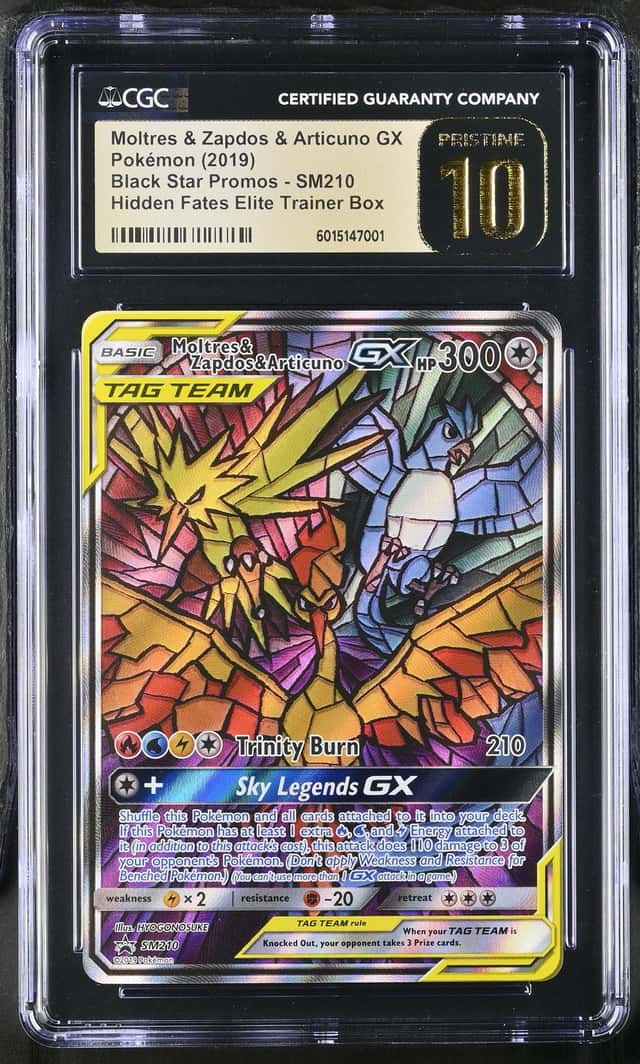 Pokémon Mltrs & Zpds & Artcn GX 2019 BSP #SM210 HIF ETB CGC PRISTINE 10
