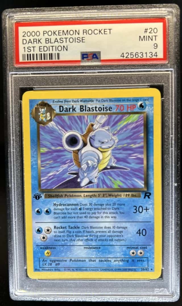2000 Pokemon Team Rocket First Edition Dark Blastoise #20/82 PSA 9