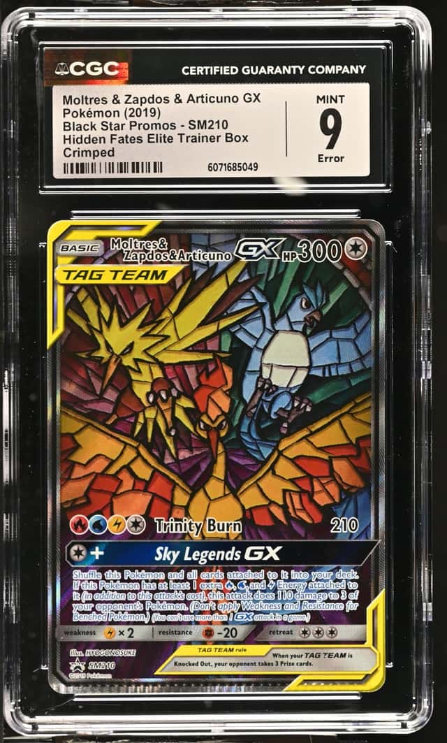 2019 Pokemon Moltres&ZapdoS&Articuno GX SM210 Tag Team CGC 9 *RARE CRIMP ERROR* 