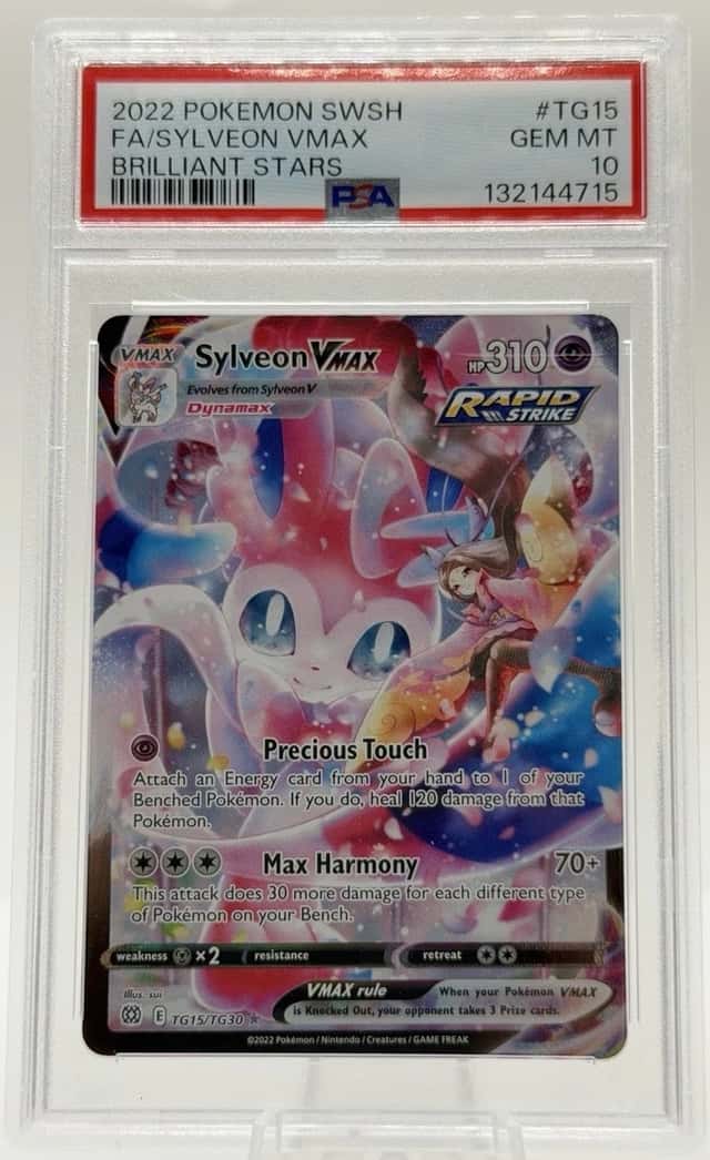 Sylveon VMAX