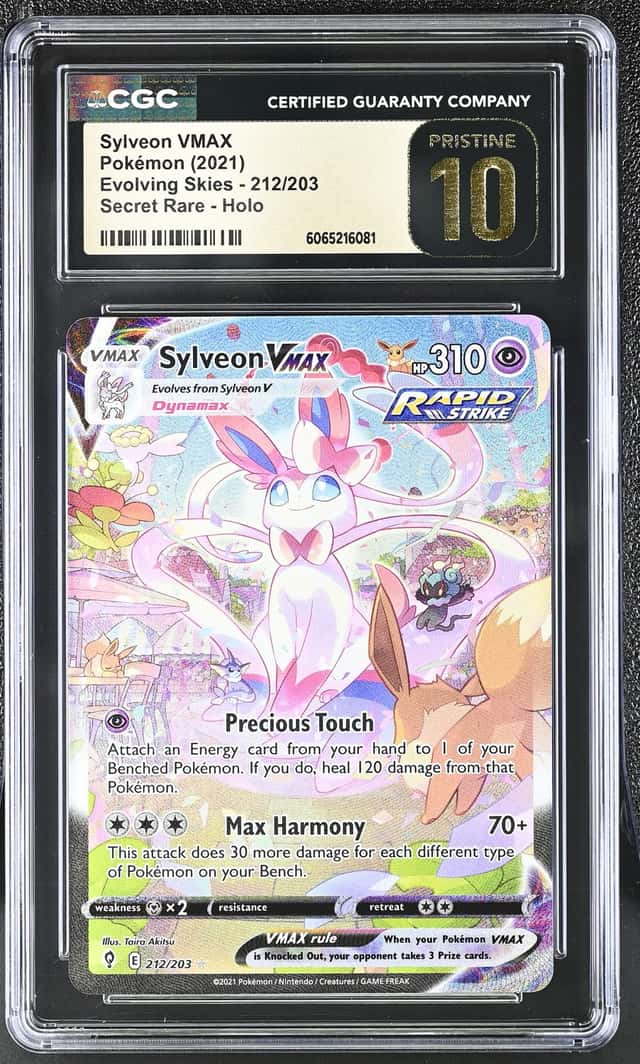 Sylveon VMAX