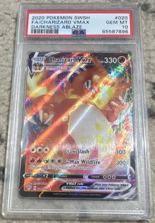 Charizard VMAX