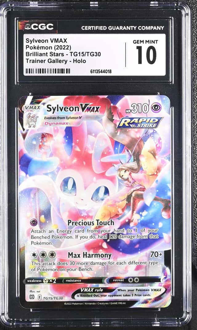 Sylveon VMAX