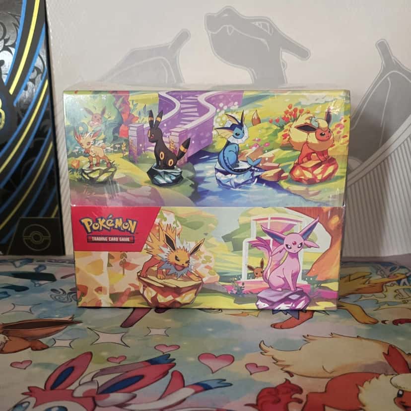 Prismatic Evolutions Mini Tin Display Case
