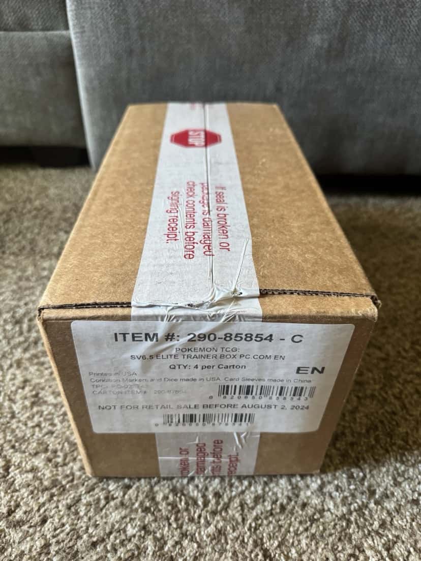 Shrouded Fable Elite Trainer Box [pokemon_center]