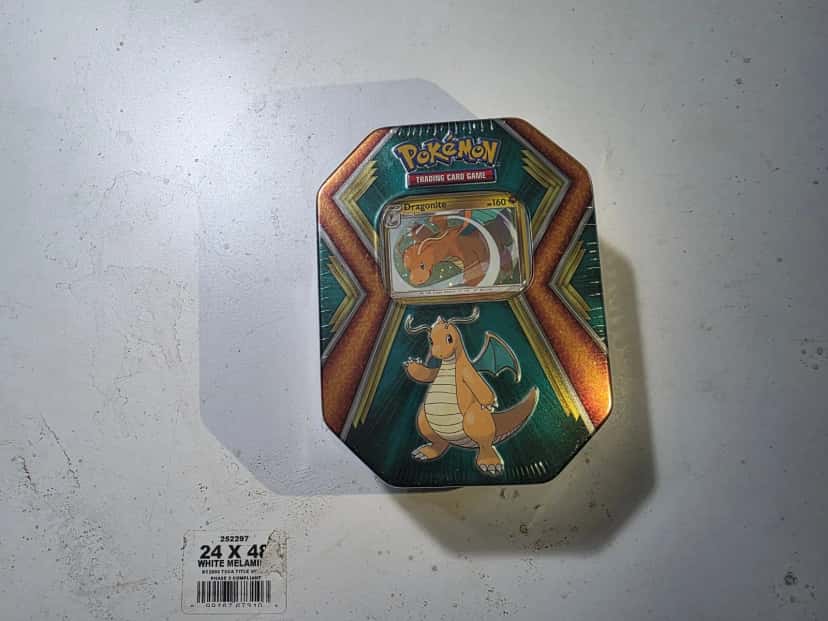 Dragonite Dragons Tin