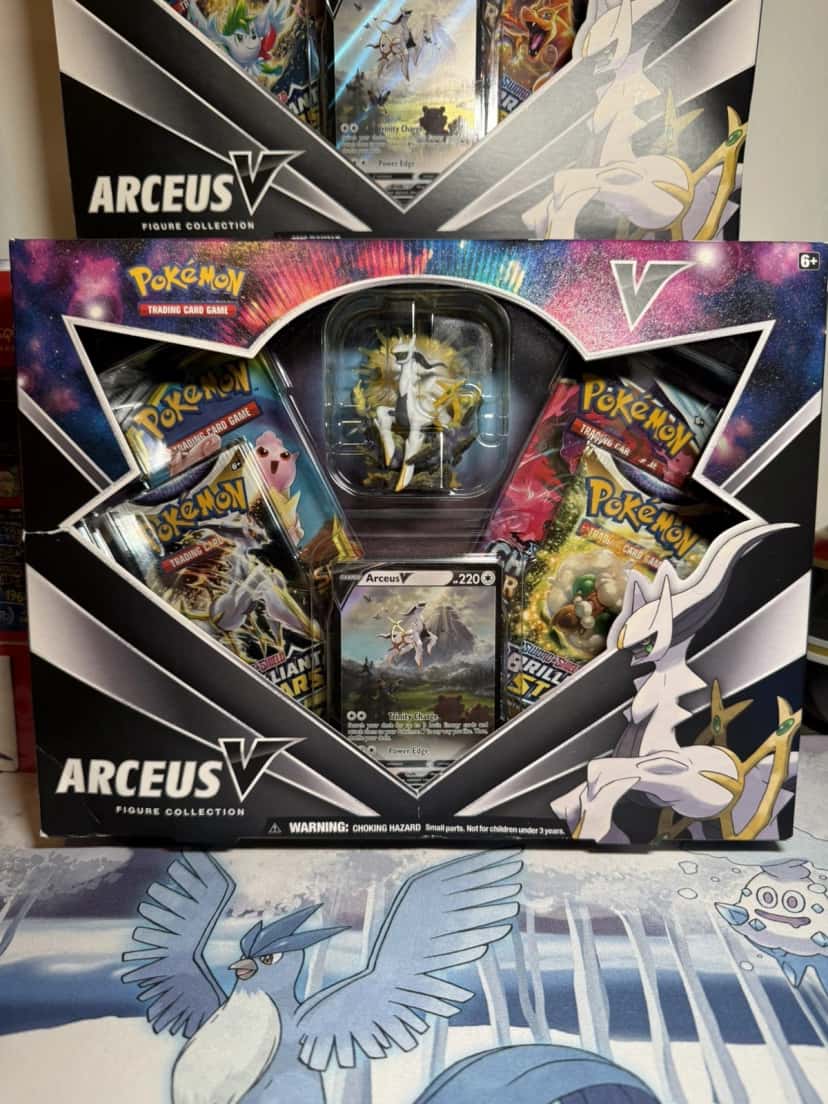 Arceus V Figure Collection