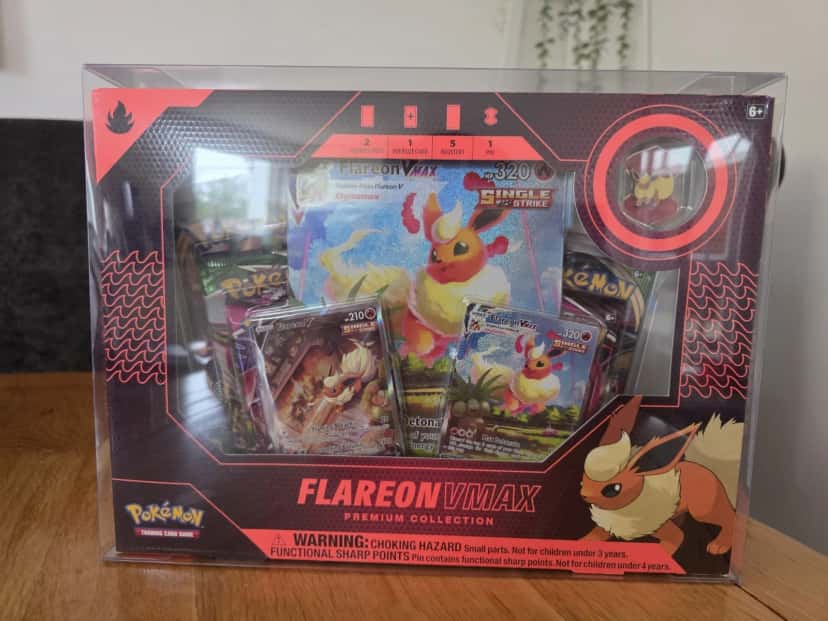 Flareon Vmax Premium Collection